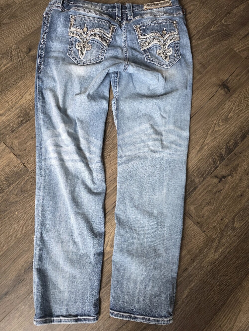 34×34 Rock Revival Light Wash Bootcut Jeans with Embellished Pockets - Picture 3 of 4